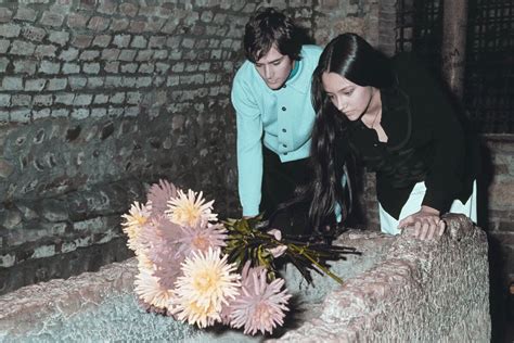 romeo and juliet nude sceen|‘Romeo & Juliet’ stars sue over 1968 film’s teen nude scene